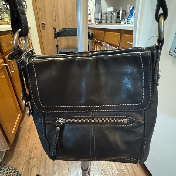 Fossil Black Crossbody Bag - Picture 3 of 7
